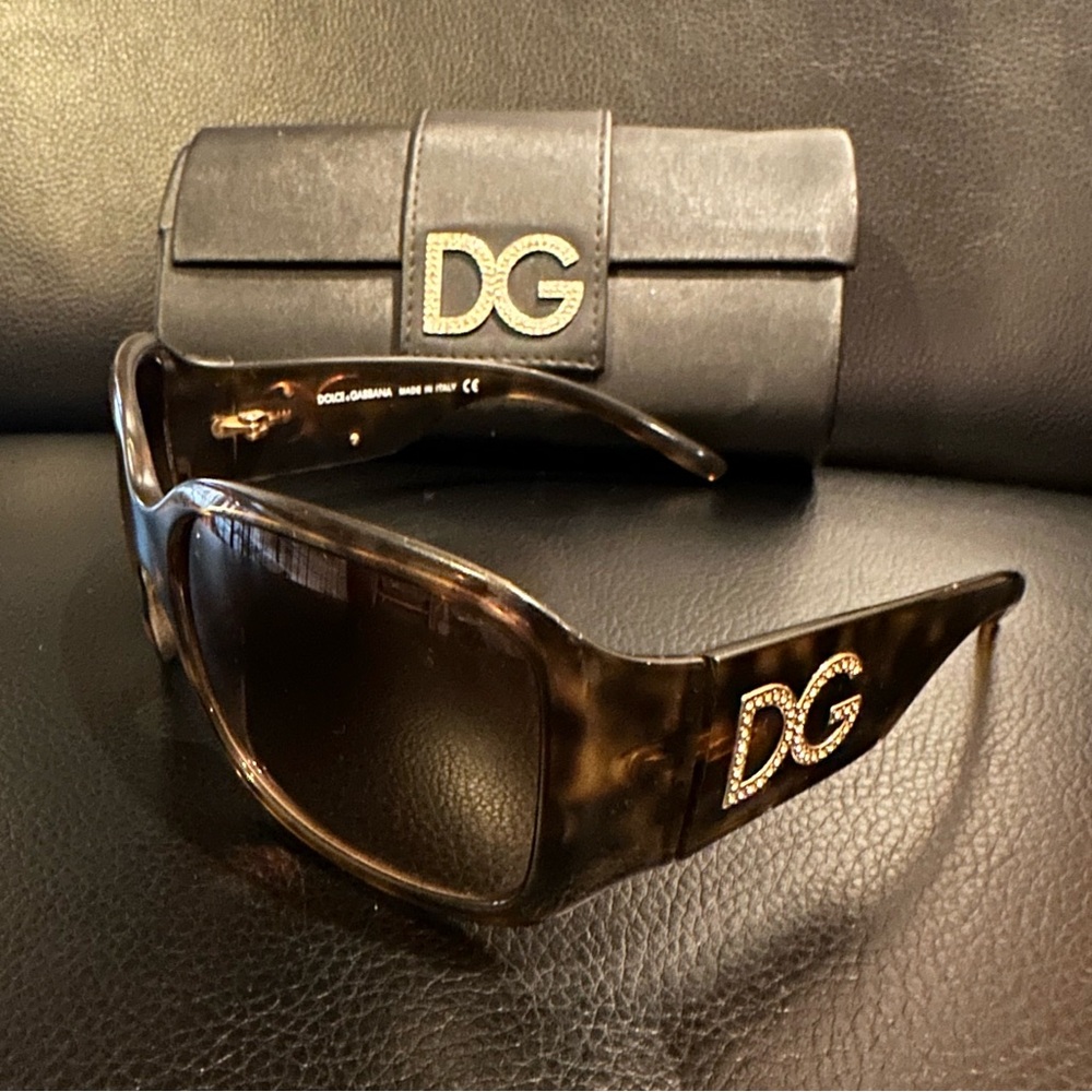 Dolce & Gabbana Brown Tortoise DG Rhinestone Sunglasses DG 6038-B / pre-loved